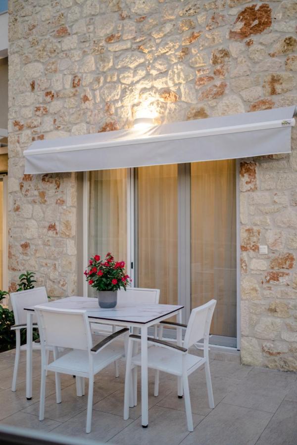 Casale Villa นิกิติ ภายนอก รูปภาพ